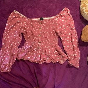 Rue 21 Crop top, Mauve pink with white flowers and long sleeves